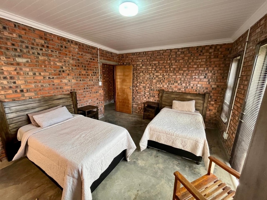 6 Bedroom Property for Sale in Maselspoort Free State